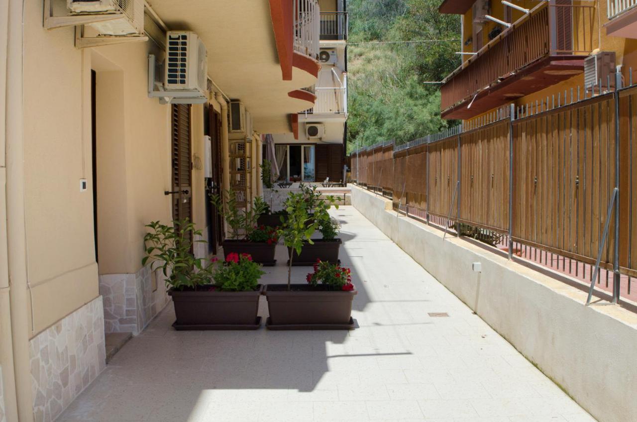Guest House Del Lido Porto Empedocle Ngoại thất bức ảnh